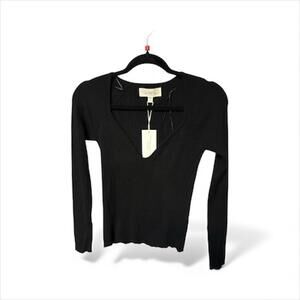 L Space - Womens Long Sleeve V-Neck Sweater- Black $100MSRP